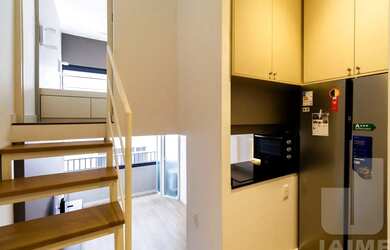 Imagem 14: Studio nunca habitado 28,44 , com mezanino e pé direito alto 3,40, em...