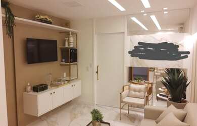 Imagem: O depósito possui 1 Vaga na garagem e está localizado em