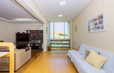 Imagem 3: Casa residencial com depósito no térreo