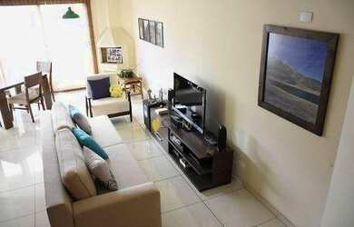 Imagem: O apartamento possui 1 Dormitório, 2 Banheiros, 2 Vagas na