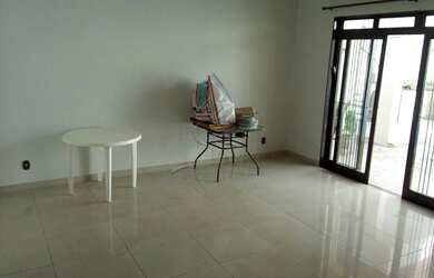 Imagem 10: Ribeirão Preto - Casa Padrão - Jardim São Luiz