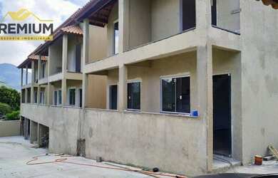 Imagem: A casa em condomínio possui 2 Dormitórios, 2 Banheiros, 75m²