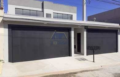 Imagem: O apartamento possui 2 Dormitórios, 2 Banheiros, 2 Vagas na