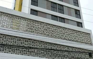 Imagem: O apartamento possui 1 Dormitório, 1 Banheiro, 1 Vaga na garagem