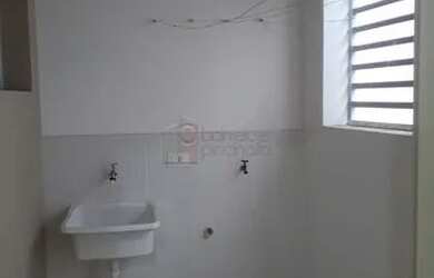 Imagem 6: Casa Padrão em Jundiaí. 64m² de Área, 1 Vaga na garageme1 Dormitório