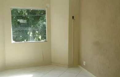 Imagem: A casa possui 3 Dormitórios, 3 Banheiros, 2 Vagas na garagem