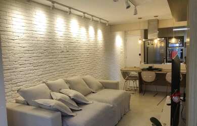 Imagem: O apartamento possui 1 Dormitório, 2 Banheiros, 2 Vagas na