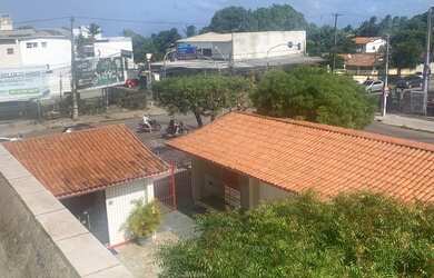 Imagem: O depósito possui 5 Vagas na garagem, 39m² de Área e está