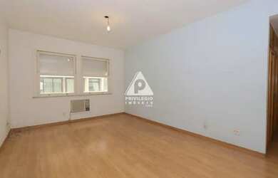 Imagem: O apartamento à venda possui 3 Dormitórios, 3 Banheiros, 1