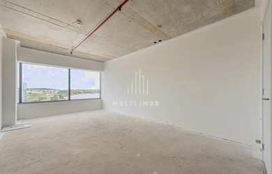 Imagem: O depósito possui 36m² de Área e está localizado em Praia