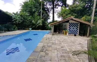 Imagem 5: //Linda mansão em Rua Com Guarita no Parque das Laranjeiras