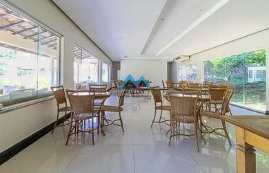 Imagem 12: Excelente Casa Triplex com 4 suítes, 436 m², toda reformada, à venda no Condomínio Ubá Ind