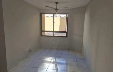 Imagem 3: Apartamento com 3 quartos para alugar por R$ 1600.00 à venda por R$ 350000.00, 73.75 m2