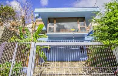 Imagem 3: Casa 3 dormitórios/quartos, sendo uma suite com hidromassagem, com piscina,...