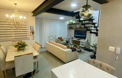 Imagem: A casa em condomínio possui 3 Dormitórios, 2 Banheiros, 2