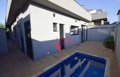 Imagem: A casa em condomínio possui 3 Dormitórios, 5 Banheiros, 4