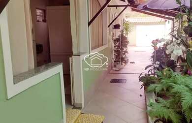 Imagem: A casa possui 2 Dormitórios, 1 Banheiro, 200m² de Área e