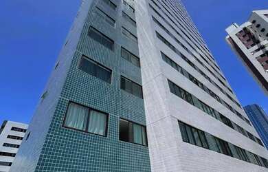 Imagem: O apartamento possui 1 Dormitório, 1 Banheiro, 1 Vaga na garagem