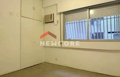 Imagem 8: Apartamento em Rua General Venâncio Flores - Leblon - Rio de Janeiro/RJ