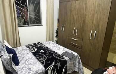 Imagem: A casa possui 1 Dormitório, 1 Banheiro, 75m² de Área e está