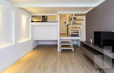 Imagem 7: Studio nunca habitado 28,44 , com mezanino e pé direito alto 3,40, em...