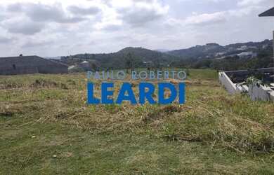 Imagem: O terreno possui 847m² de Área e está localizado em Santa