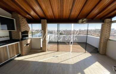 Imagem: O apartamento possui 3 Dormitórios, 2 Banheiros, 2 Vagas na