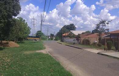 Imagem 7: Excelente terreno a venda, próximo ao Parque Tanguá e Igreja do Abranches...