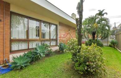 Imagem 2: TERRENO à venda com 519m² por R$ 3.000.000,00 no bairro Água Verde...