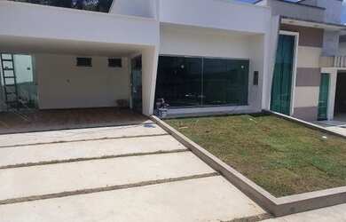 Imagem: A casa em condomínio possui 3 Dormitórios, 4 Banheiros, 4