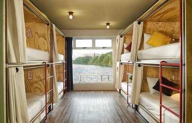 Imagem: O quarto possui 2 Dormitórios e está localizado em Santana