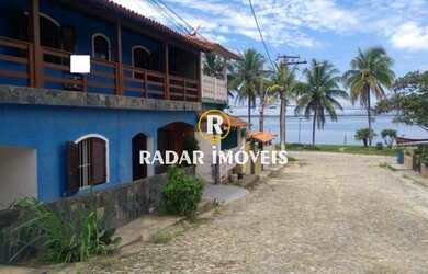 Imagem: A casa à venda possui 3 Dormitórios, 5 Banheiros, 2 Vagas