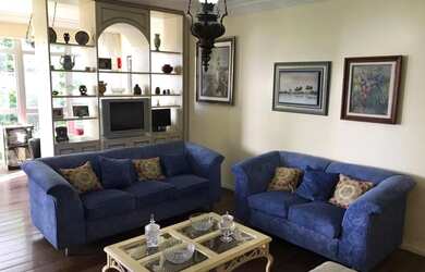 Imagem: O apartamento possui 4 Dormitórios, 3 Banheiros, 2 Vagas na