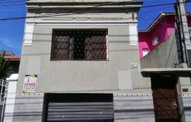 Imagem: O depósito possui 2 Vagas na garagem, 300m² de Área e está