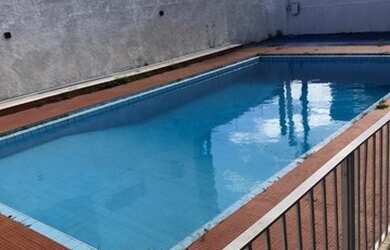 Imagem: A casa possui 3 Dormitórios, 2 Banheiros, 3 Vagas na garagem