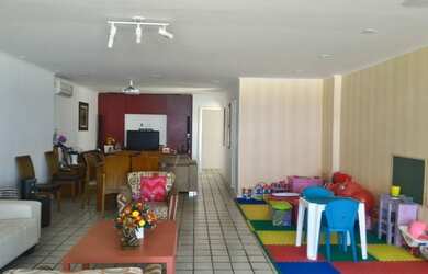 Imagem: O apartamento na cobertura possui 4 Dormitórios, 5 Banheiros