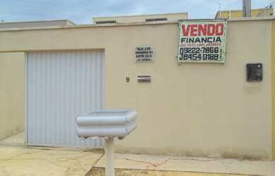 Imagem: A casa possui 2 Dormitórios, 2 Banheiros, 1 Vaga na garagem