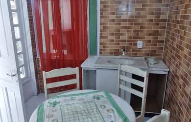 Imagem 3: Alugo kitinet Quarto com aluguel por R$1.000.000 /mês