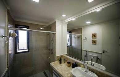 Imagem 6: AC-EXCELENTE CASA. Ar-condicionado, 245m² de Área, 5 Vagas na garageme3...