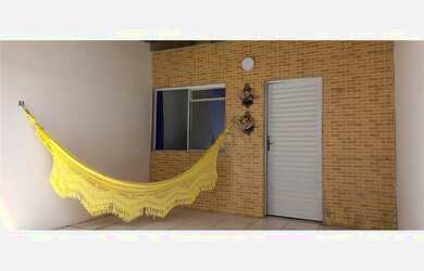 Imagem: A casa possui 2 Dormitórios, 1 Banheiro, 70m² de Área, Imóvel