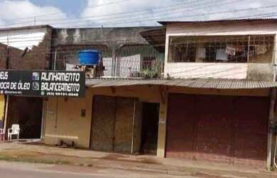 Imagem: A casa possui 225m² de Área e está localizado em Floresta