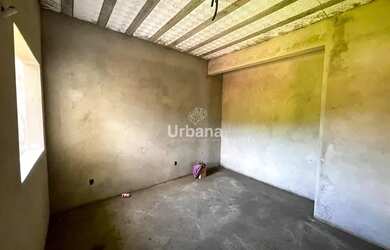 Imagem: A casa possui 3 Dormitórios, 3 Banheiros, 2 Vagas na garagem