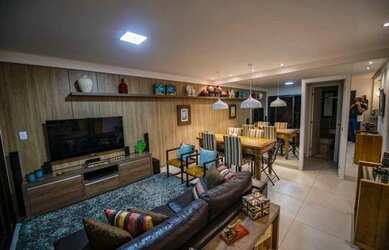 Imagem 1: AC-EXCELENTE CASA. Ar-condicionado, 245m² de Área, 5 Vagas na garageme3...