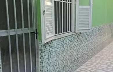 Imagem: A casa possui 1 Dormitório, 1 Banheiro, 60m² de Área e está