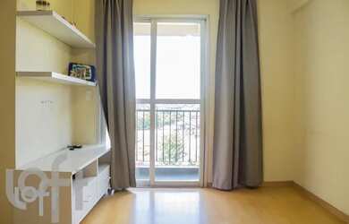 Imagem: O apartamento possui 2 Dormitórios, 2 Banheiros, 2 Vagas na