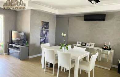 Imagem: O apartamento possui 3 Dormitórios, 2 Banheiros, 2 Vagas na