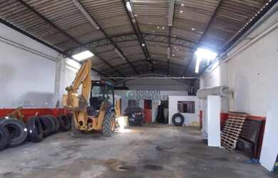 Imagem 2: Galpão à venda, 220 m² por R$ 745.000,00 - Jardim Califórnia - Indaiatuba/SP