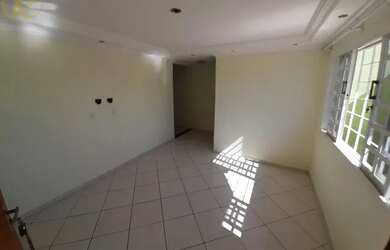 Imagem: A casa possui 3 Dormitórios, 4 Banheiros, 4 Vagas na garagem