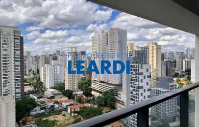 Imagem: O apartamento possui 3 Dormitórios, 3 Banheiros, 2 Vagas na