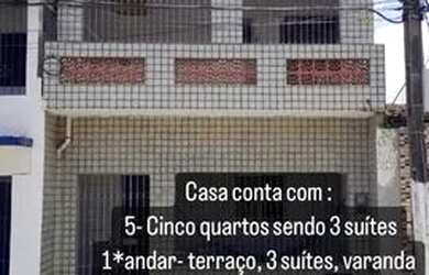 Imagem: A casa possui 5 Dormitórios, 5 Banheiros e está localizado